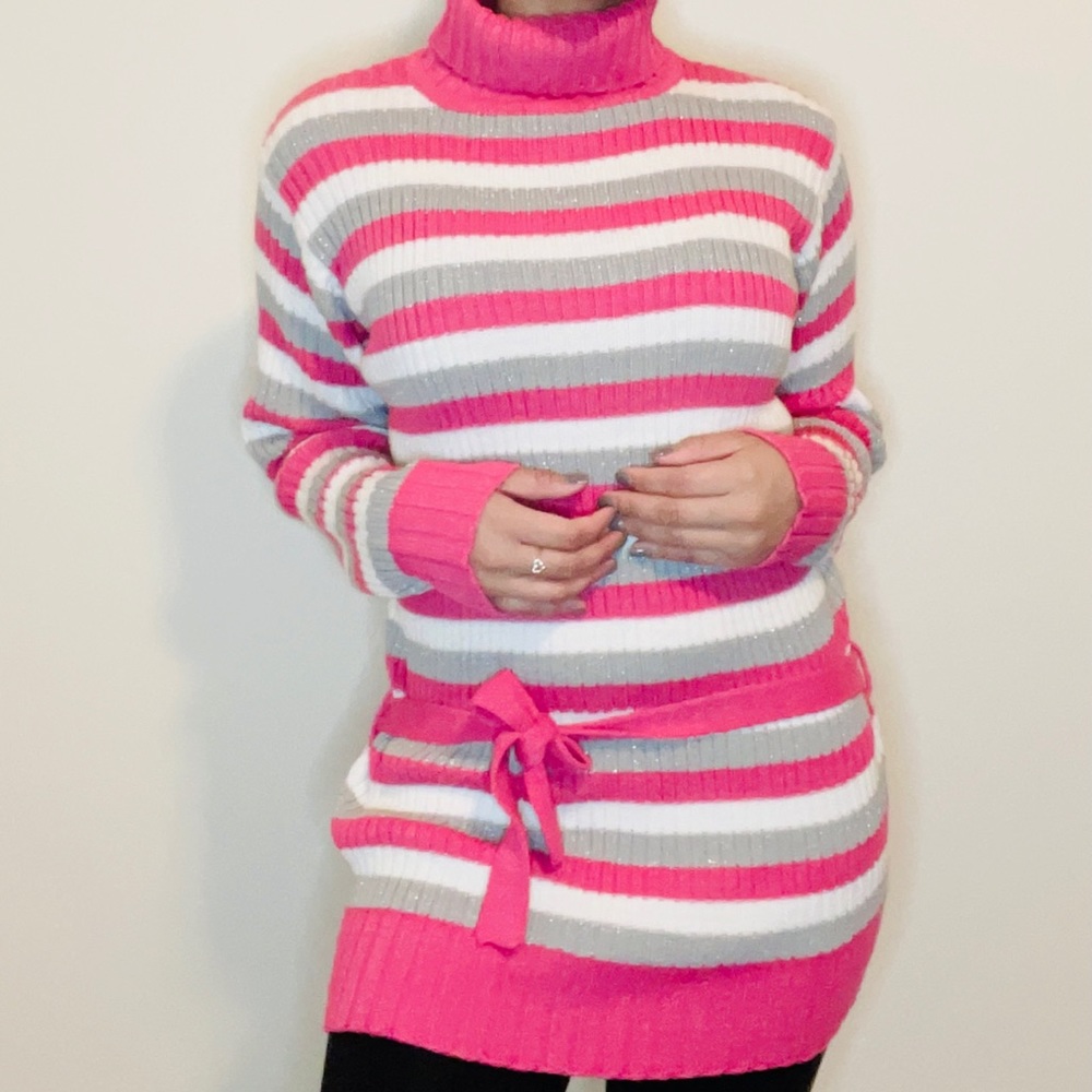 Sweater - Picture 4 of 5